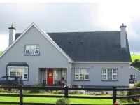 Derghaven B&B, Hostel & Self Catering 