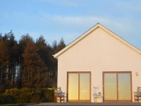 Tinnacurra Cottage 