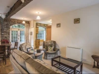 Old Mill Town Centre Apartments 