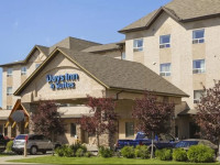 Days Inn & Suites West Edmonton
