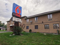 Motel 6 Windsor