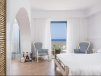 Lagos Mare Hotel