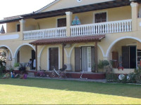 Babis Apartments & Studios Iremia