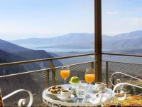 Nidimos Hotel 