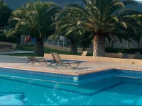 Chrissa Camping Rooms & Bungalows 