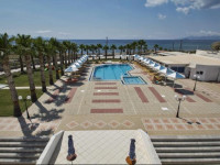 Mammis Beach Hotel