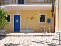 Sunflower Apartments & Studios 