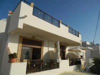 Haraki House 