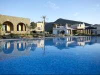 Porto Kea Suites