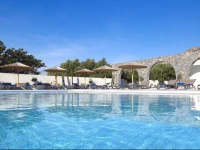 Coriva Beach Hotel 