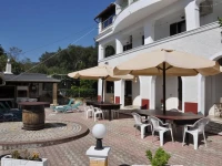 Villa Mike 105 