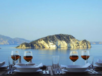 Exensian Villas & Suites