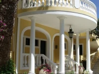 Aragorn Hotel 3*