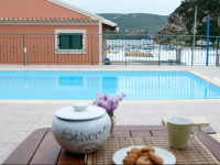 Akis Apartments