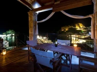 Petros Penthouse & Studios 