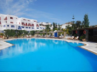Kamari Hotel