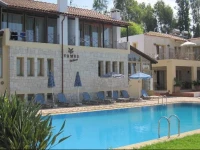 Vamos Palace Apartments 