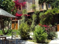 Yaghane Pension 
