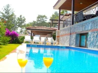 Terrace Life Villas and Apartments by Villa Safiya 
