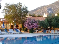 Gokcen Hotel & Apartments 
