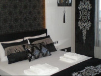 Padya Hotel