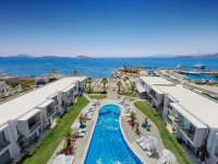 Lugga Boutique Hotel &amp; Beach 
