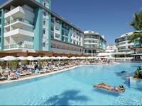 Sea Shell Resort &amp; Spa