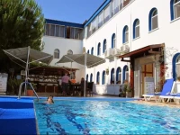 Galindo Park Hotel 