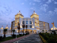 Oz Hotels Sui