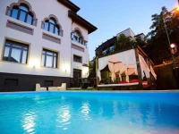 Cetate Residence 