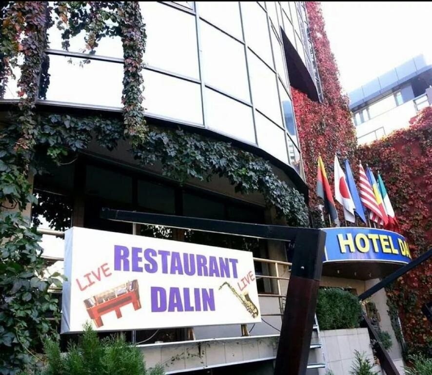 Dalin Hotel 