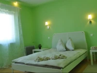 Agatha Apartment 