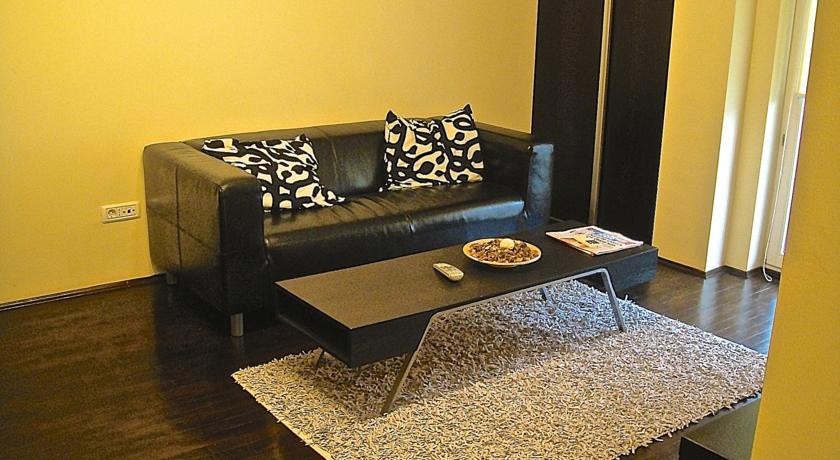 Amzei Apartment 