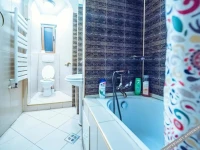 Redlotus Accommodation-Old City Inter 3*