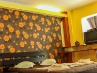 Studio Piata Romana 