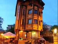 Lavric Bistro Pension 