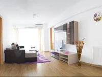 2 Doors Apartments - Viva City 