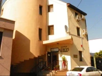 Vila Adrys 