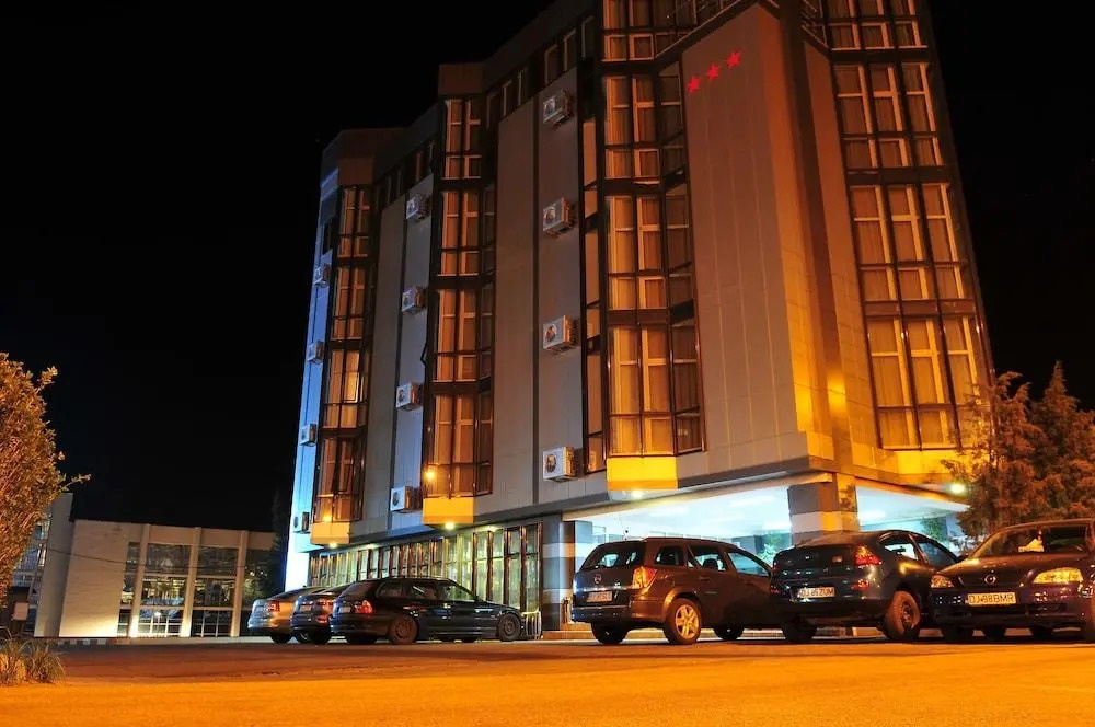 Hotel Emma Est 
