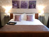 The Londoner Apartment 