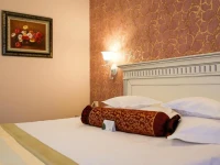 Hotel Foisorul cu Flori 