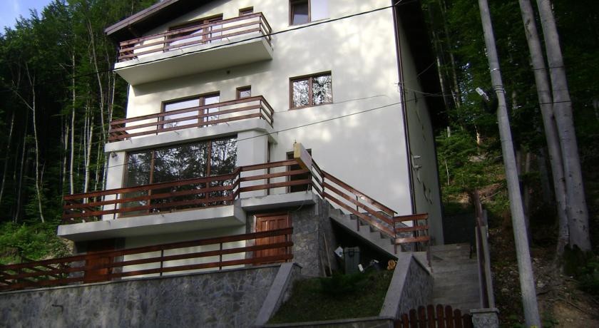 Casa Anotimpuri 