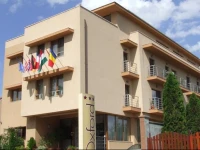Hotel Oxford Inns&Suites 