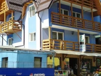 Hostel Voineasa 