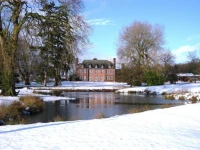 Llansantffraed Court Hotel 