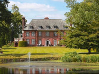 Llansantffraed Court Hotel