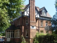 Awentsbury Hotel near Birmingham University 