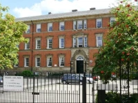 County House Retreat 