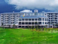 International Golf Resort