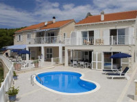Villa Mirula